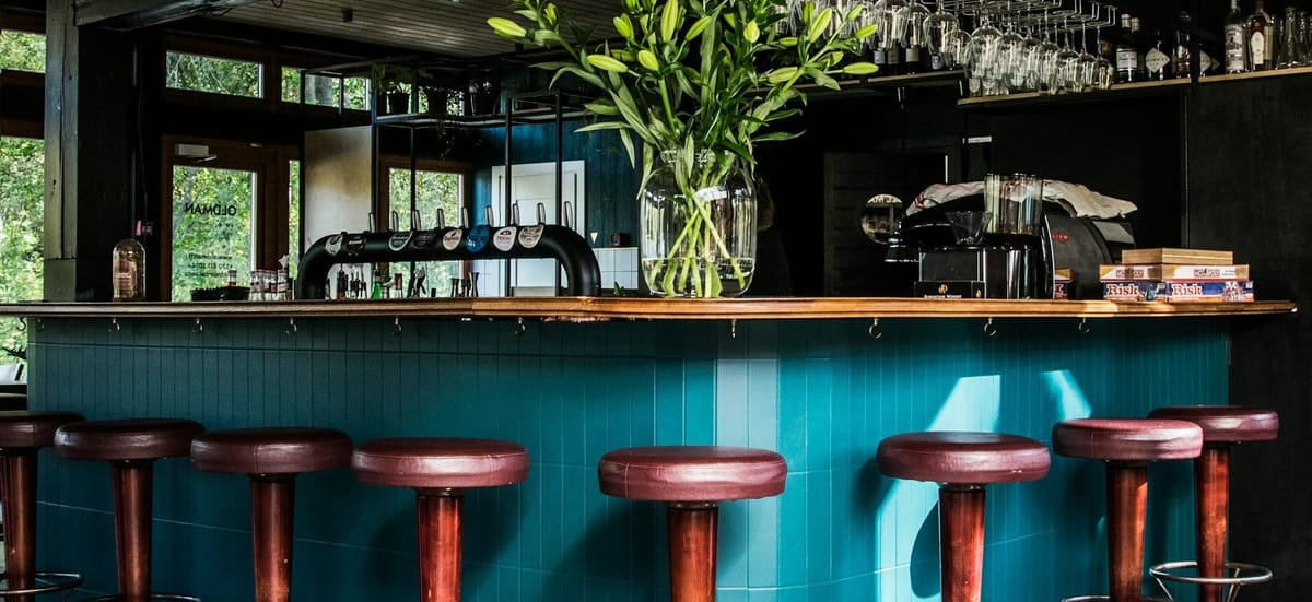 Come aprire e gestire un bar di successo in Italia nel 2023