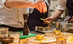 Guida al Capo Partita in Cucina: Mansioni, competenze e opportunità di Carriera